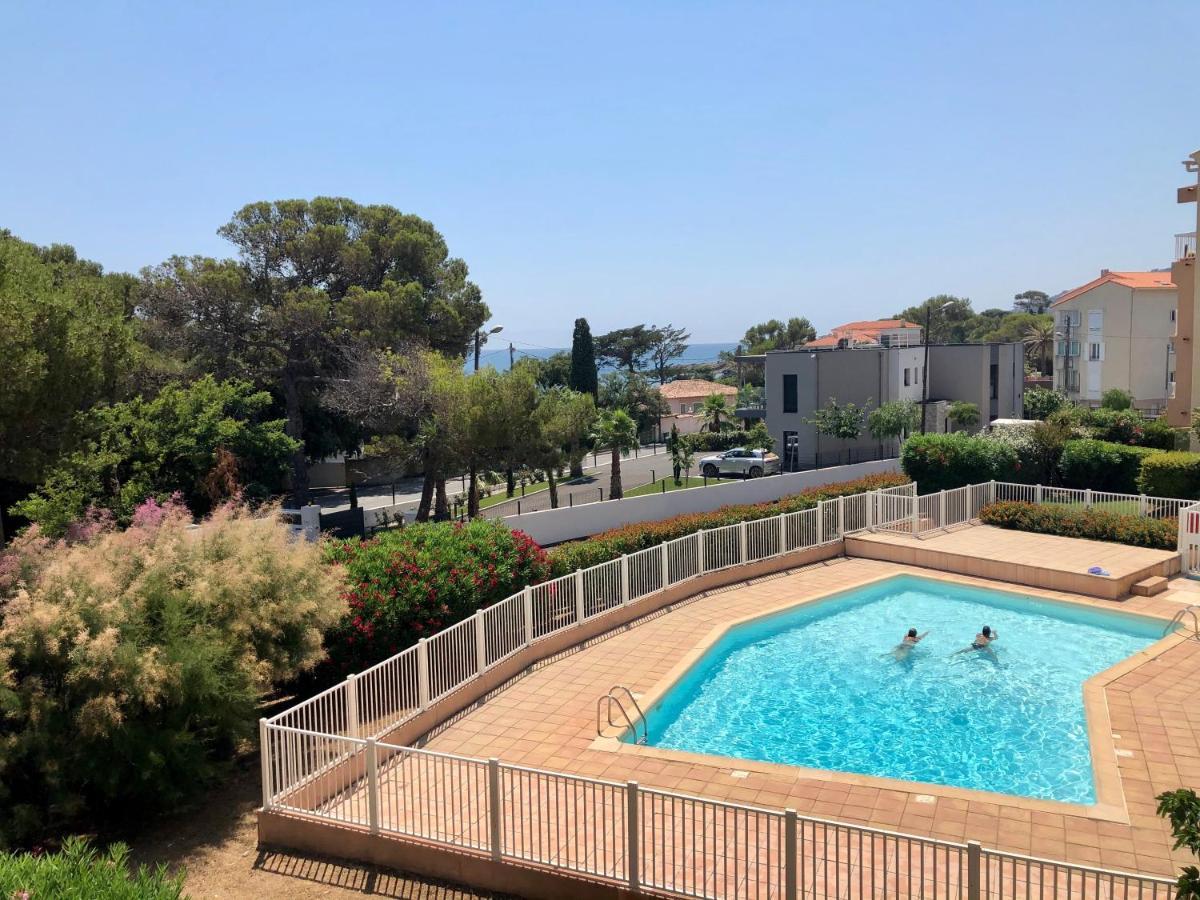 Apartment Newly Renovated Aircond-Wifi-Pool-Sea View-150M To Beaches- Saint Aygulf Εξωτερικό φωτογραφία