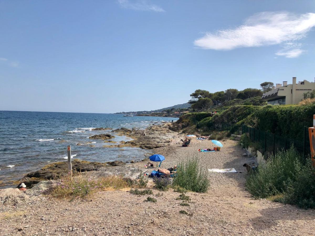 Apartment Newly Renovated Aircond-Wifi-Pool-Sea View-150M To Beaches- Saint Aygulf Εξωτερικό φωτογραφία
