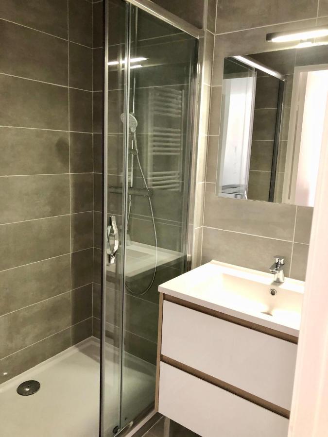 Apartment Newly Renovated Aircond-Wifi-Pool-Sea View-150M To Beaches- Saint Aygulf Εξωτερικό φωτογραφία