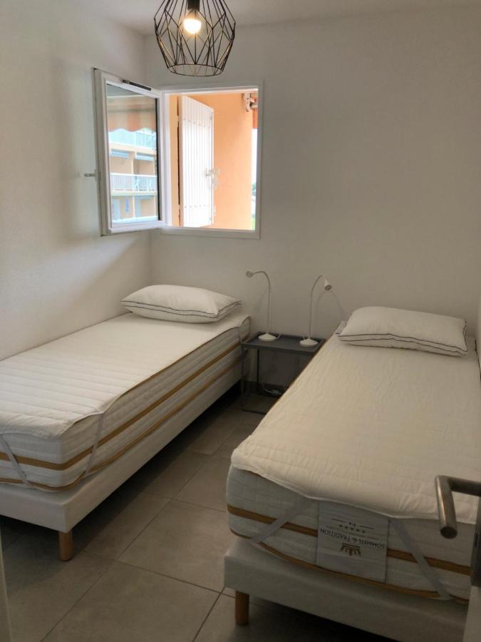Apartment Newly Renovated Aircond-Wifi-Pool-Sea View-150M To Beaches- Saint Aygulf Εξωτερικό φωτογραφία