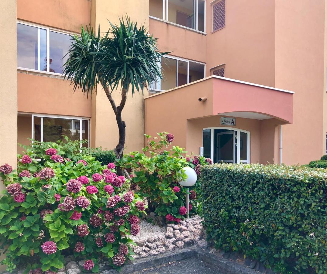 Apartment Newly Renovated Aircond-Wifi-Pool-Sea View-150M To Beaches- Saint Aygulf Εξωτερικό φωτογραφία